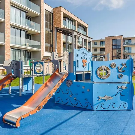 Biala Perla Z Garazem 3 C Perlowa Przystan -